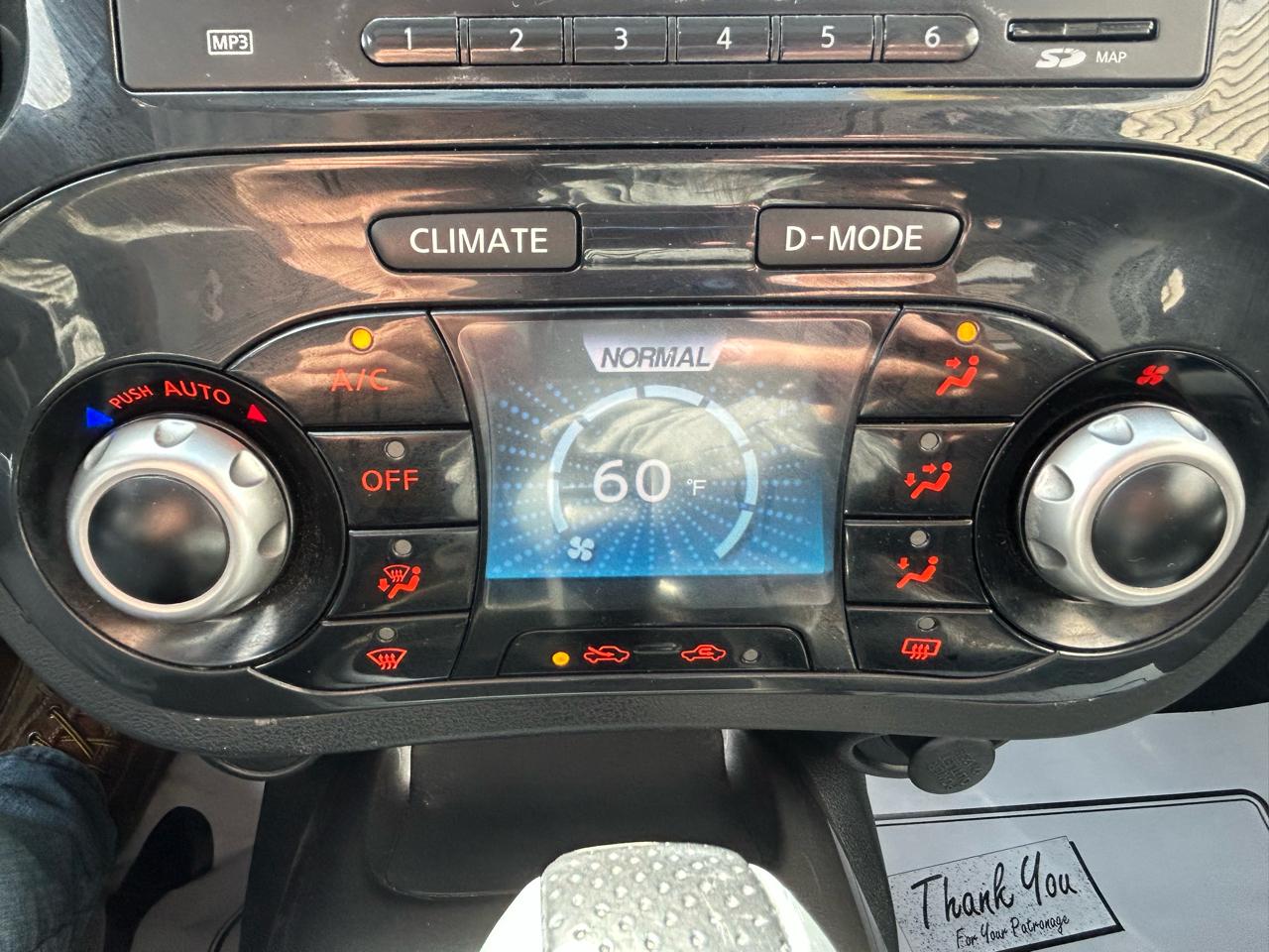 Nissan Juke S AWD 2012