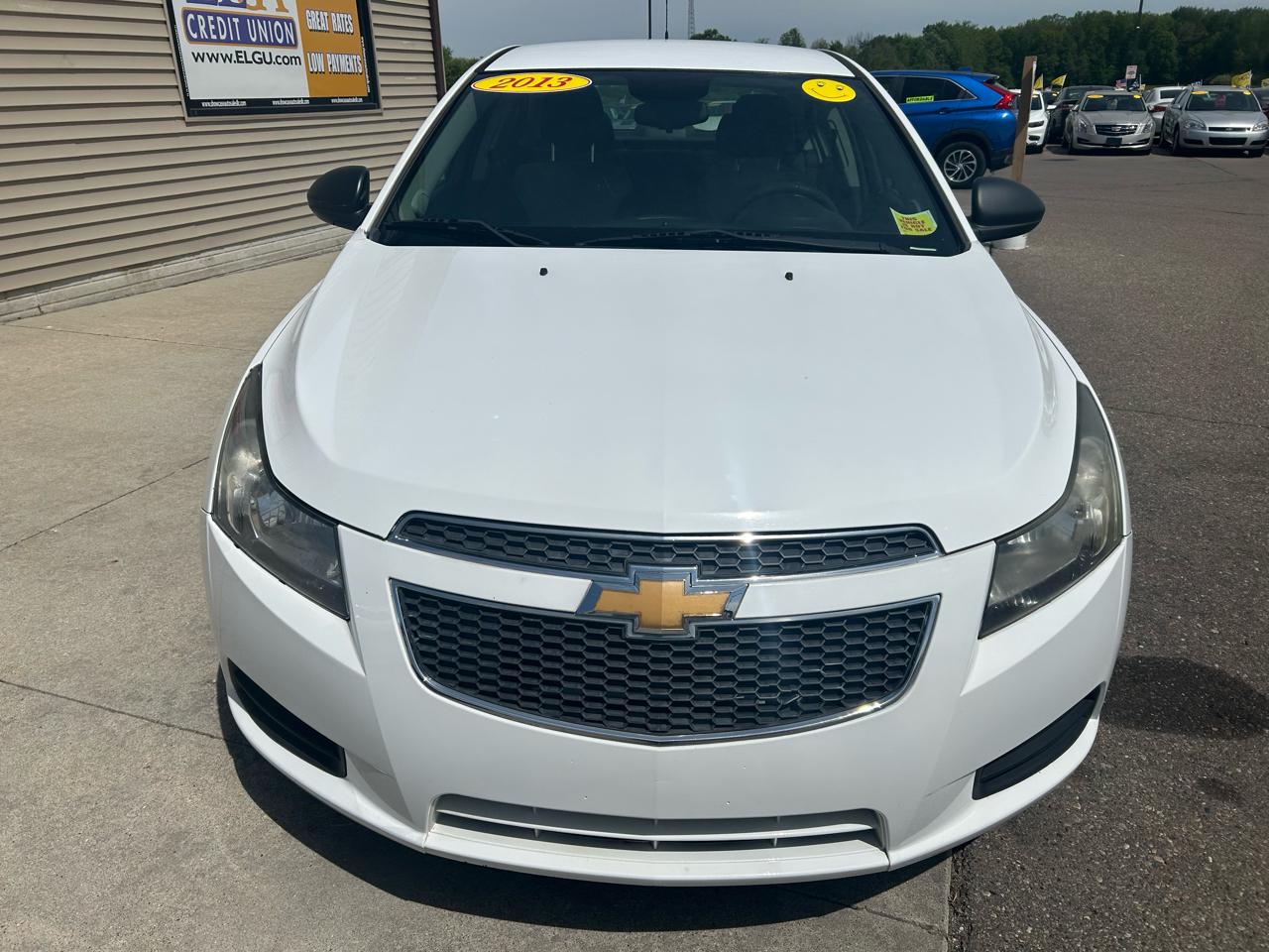 Chevrolet Cruze LS Auto 2013