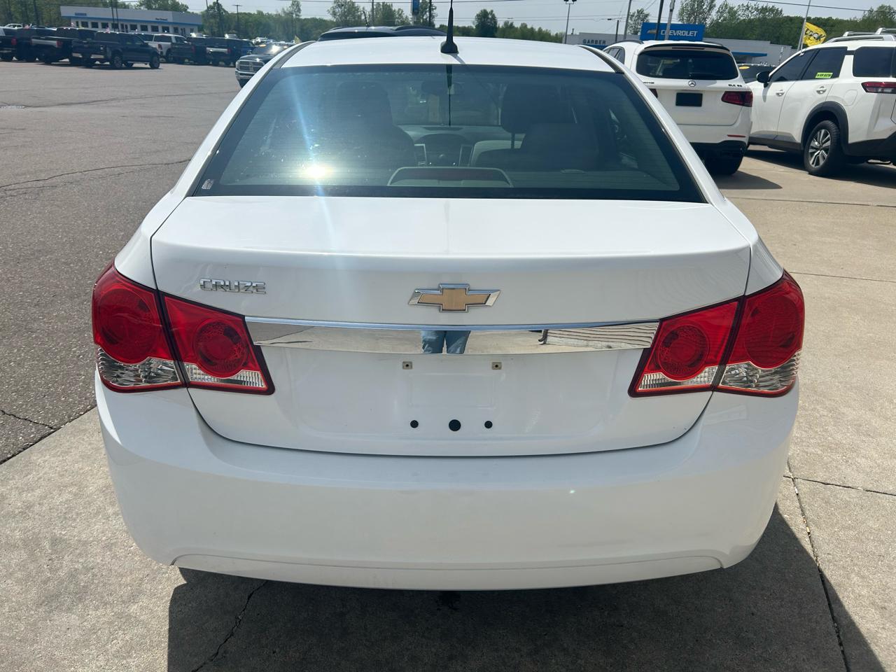 Chevrolet Cruze LS Auto 2013