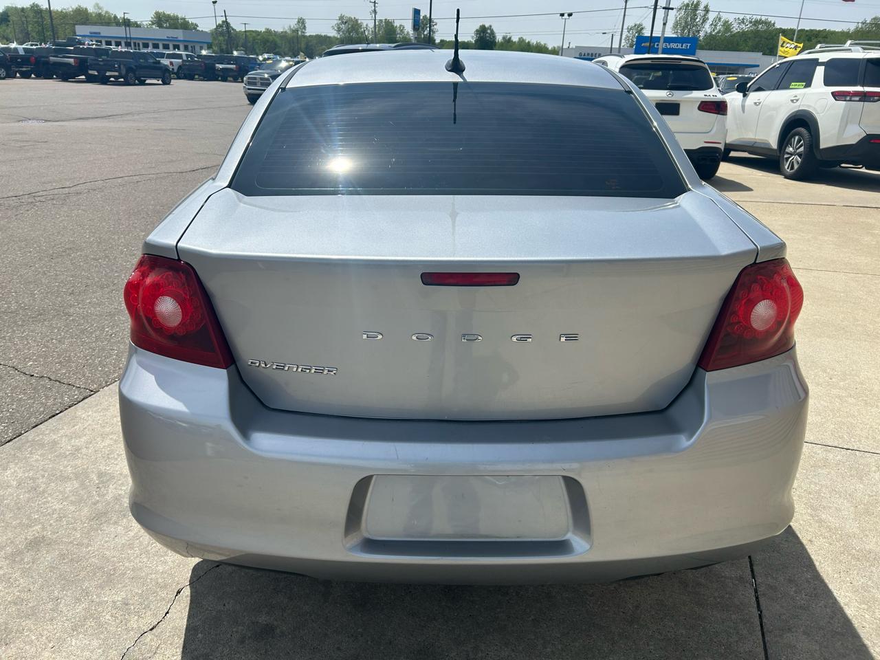 Dodge Avenger Base 2013