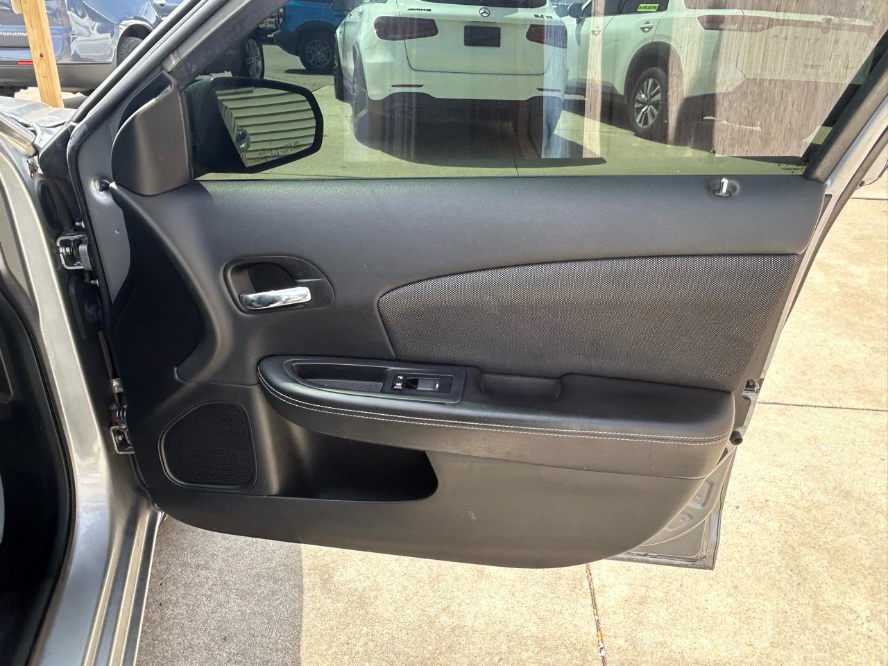 Dodge Avenger Base 2013