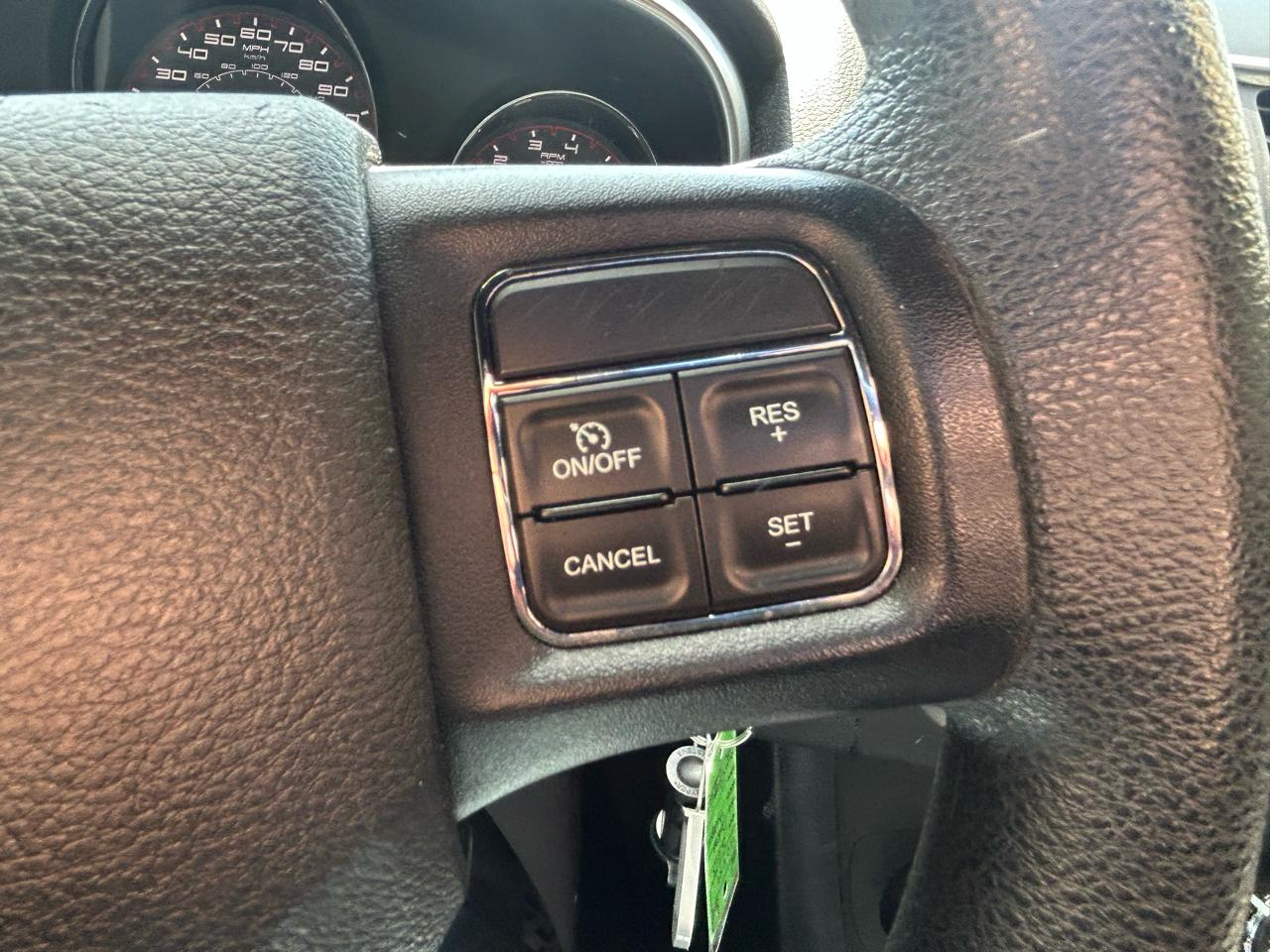 Dodge Avenger Base 2013