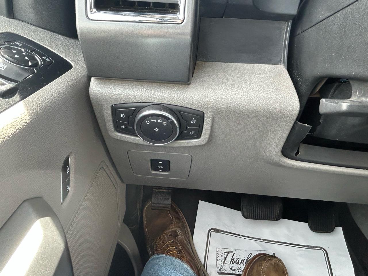 Ford F-150 Lariat SuperCrew 6.5-ft. Bed 4WD 2017