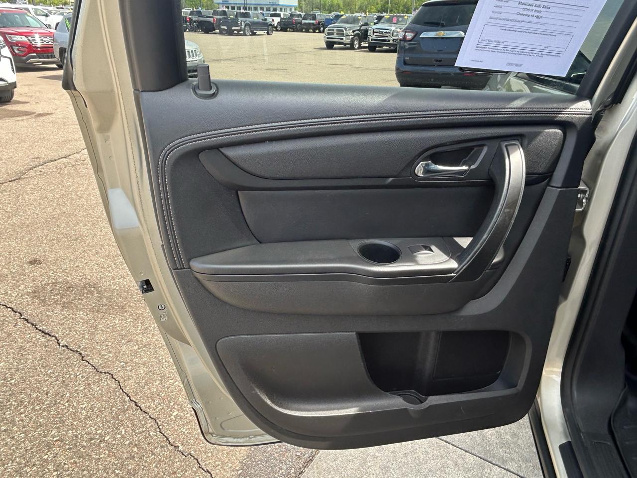 GMC Acadia SLE-2 FWD 2013