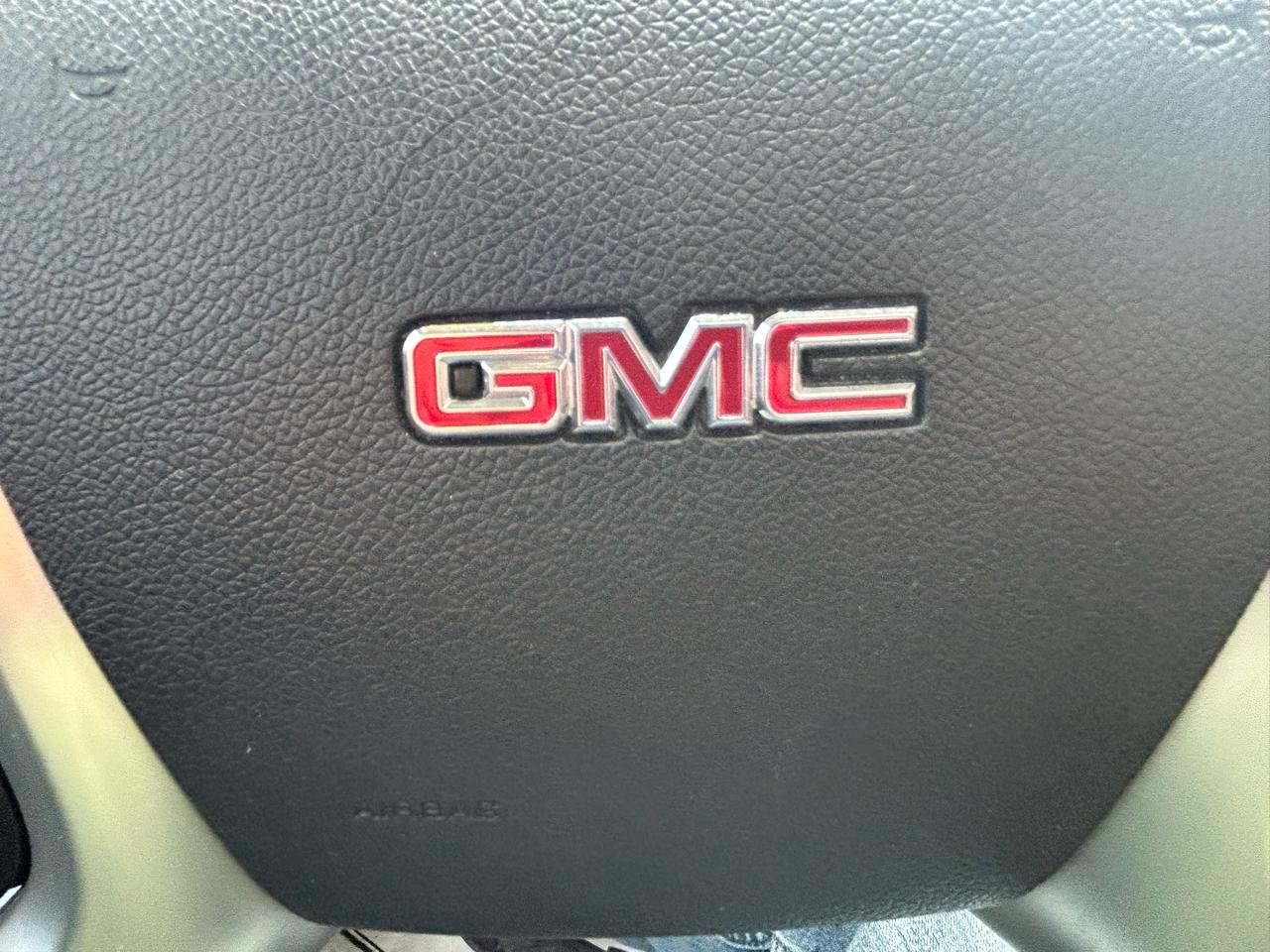 GMC Acadia SLE-2 FWD 2013