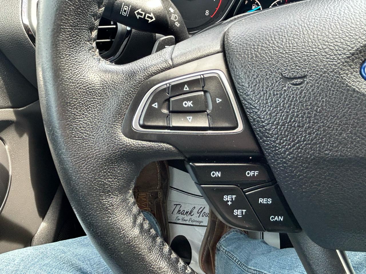Ford Escape Titanium 4WD 2017