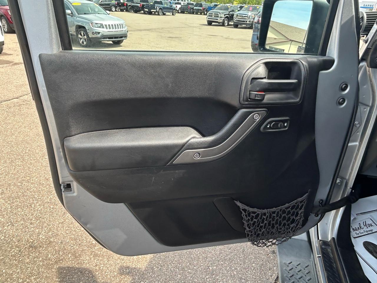 Jeep Wrangler  2014