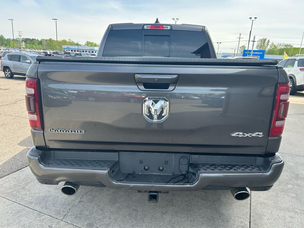 RAM 1500 Laramie Crew Cab SWB 4WD 2021
