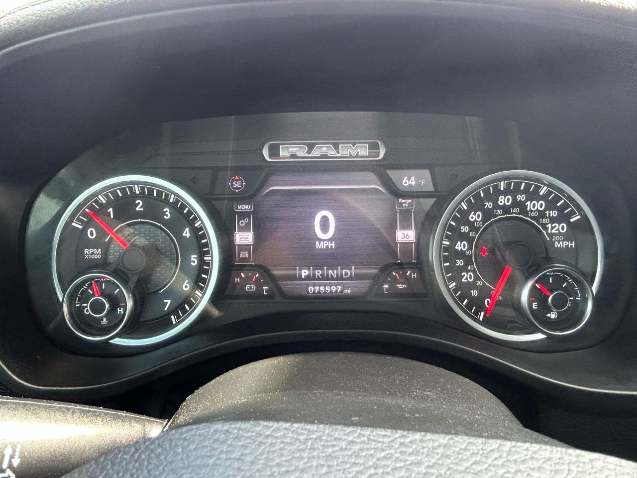 RAM 1500 Laramie Crew Cab SWB 4WD 2021