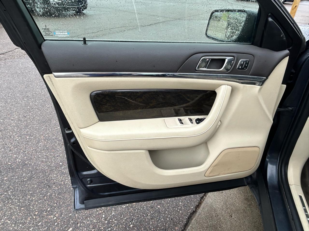 Lincoln MKS AWD 2014
