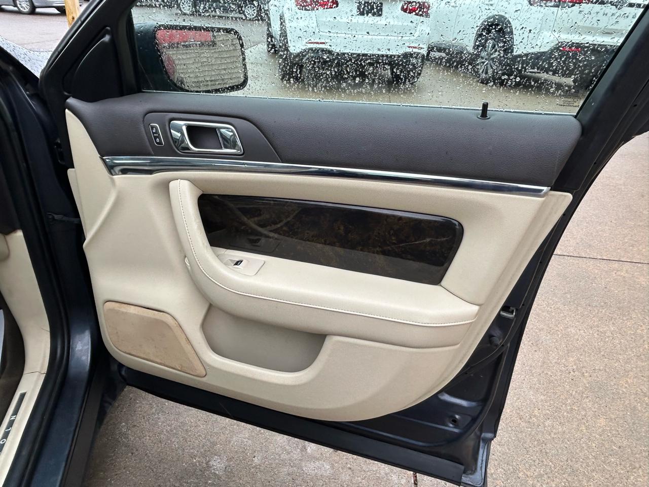 Lincoln MKS AWD 2014