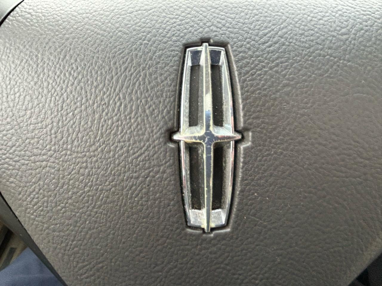 Lincoln MKS AWD 2014