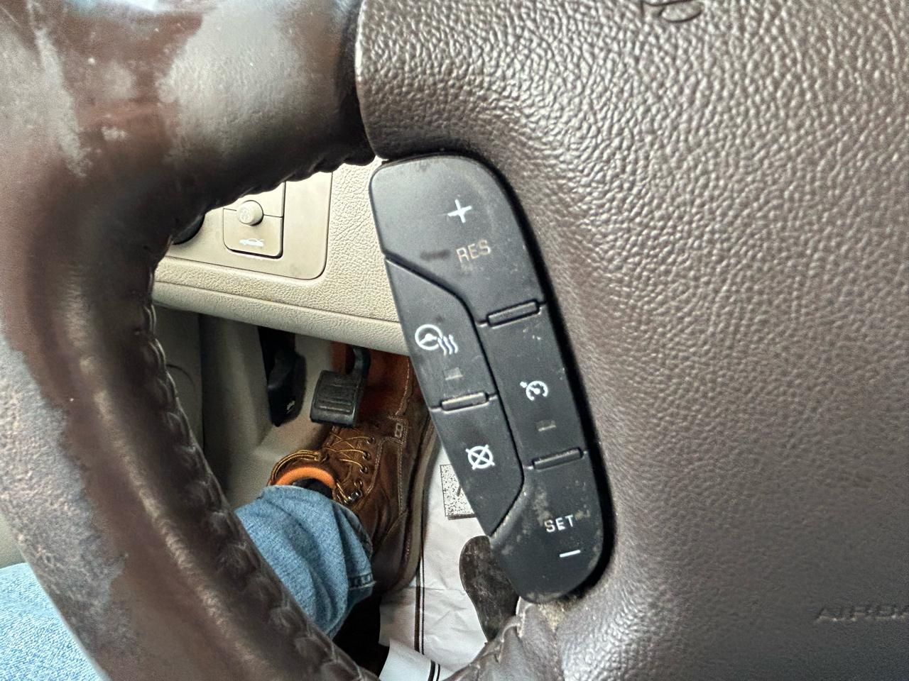 Buick Lucerne CXL 2008