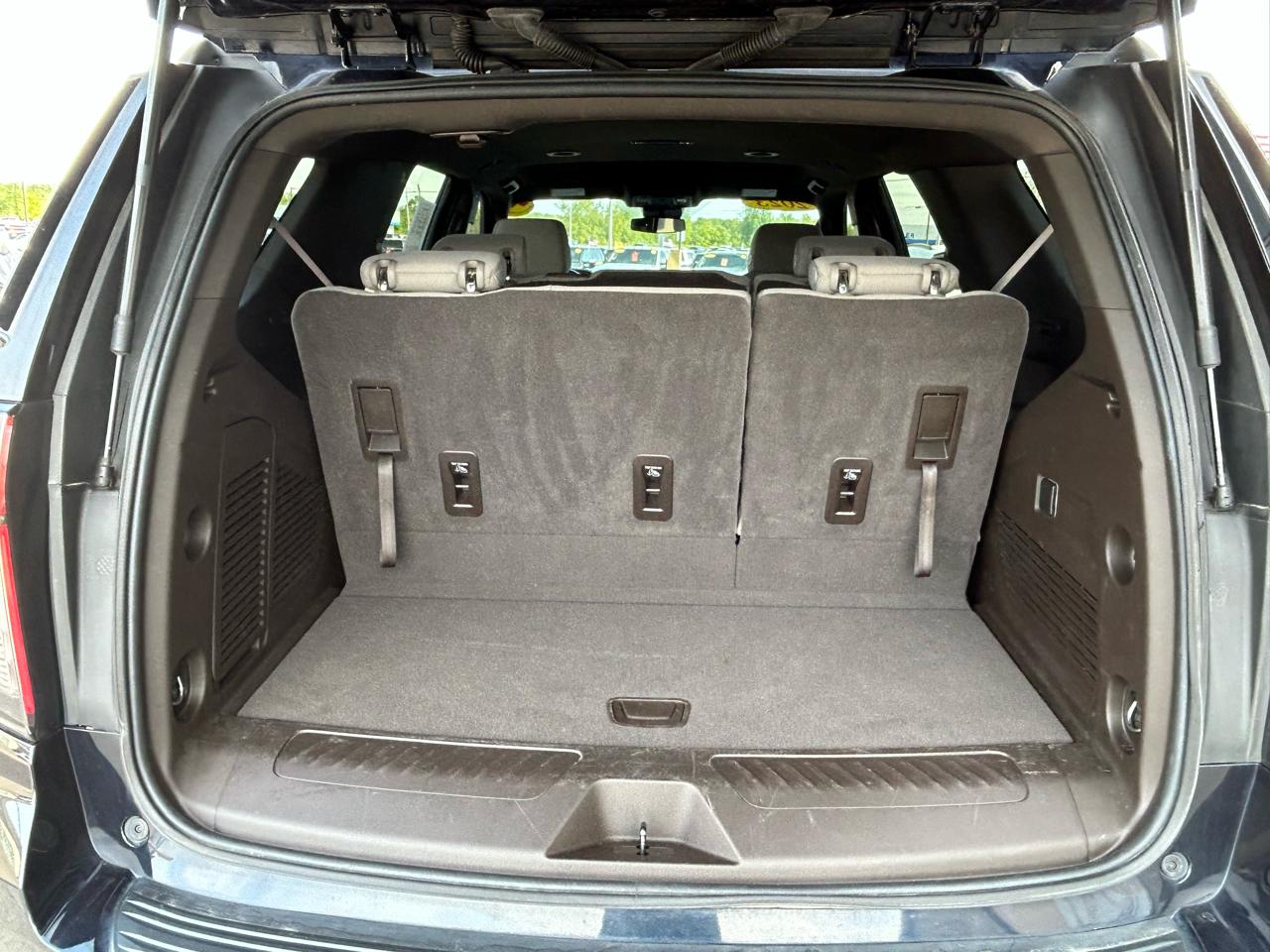 Chevrolet Tahoe LS 4WD 2023
