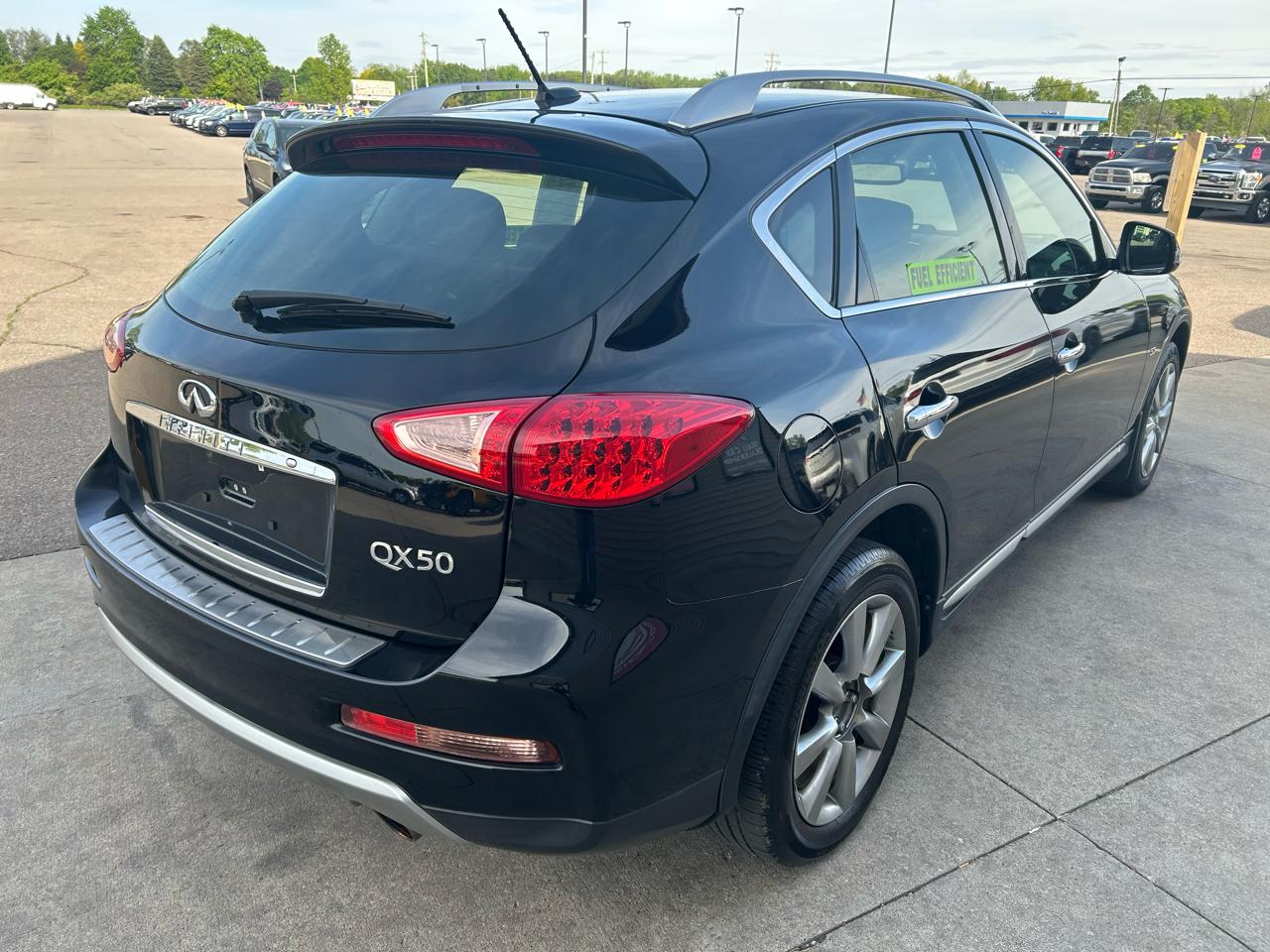 Infiniti QX50 Base AWD 2017
