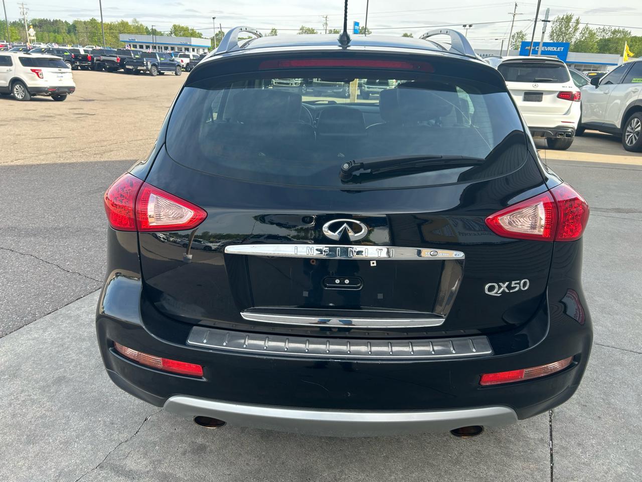 Infiniti QX50 Base AWD 2017
