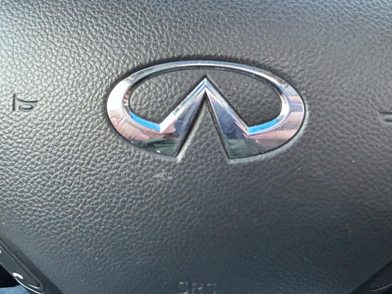 Infiniti QX50 Base AWD 2017