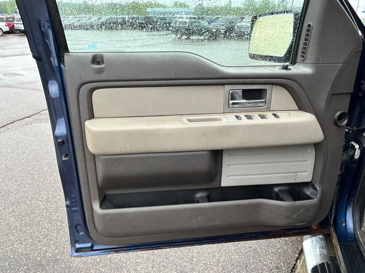Ford F-150 Lariat SuperCrew 6.5-ft. Bed 4WD 2010