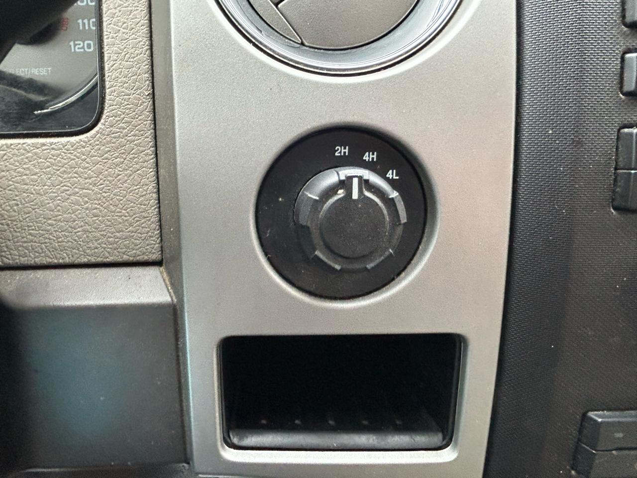 Ford F-150 Lariat SuperCrew 6.5-ft. Bed 4WD 2010