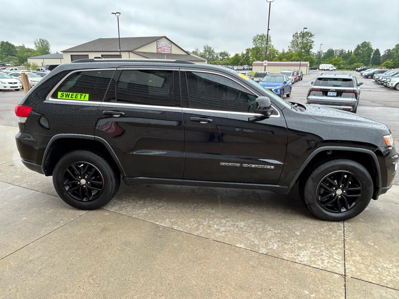 Jeep Grand Cherokee Laredo 4WD 2018