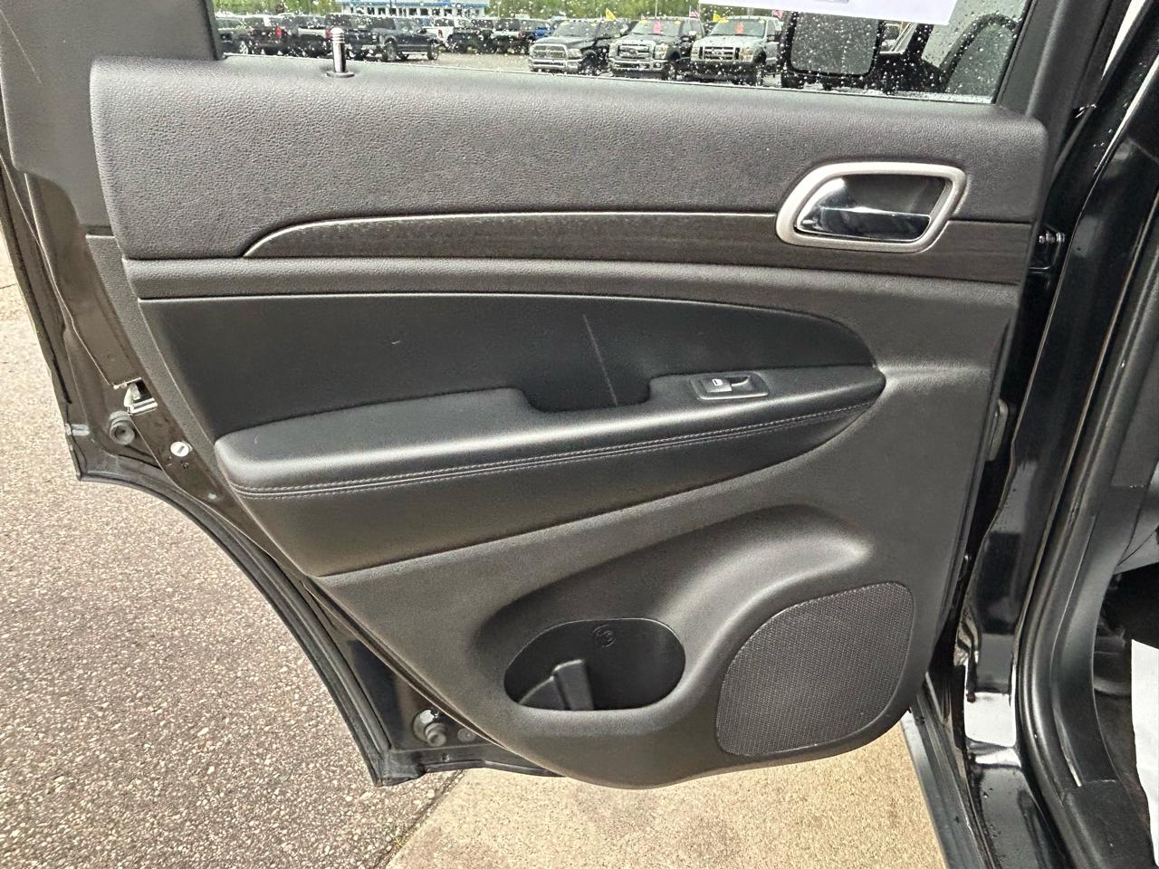 Jeep Grand Cherokee Laredo 4WD 2018
