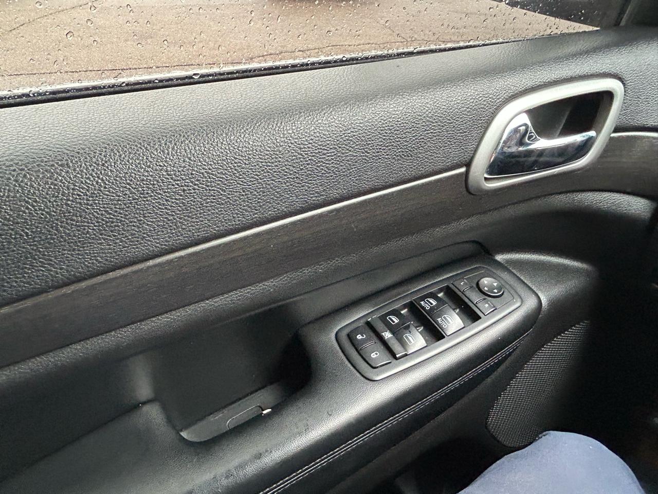 Jeep Grand Cherokee Laredo 4WD 2018