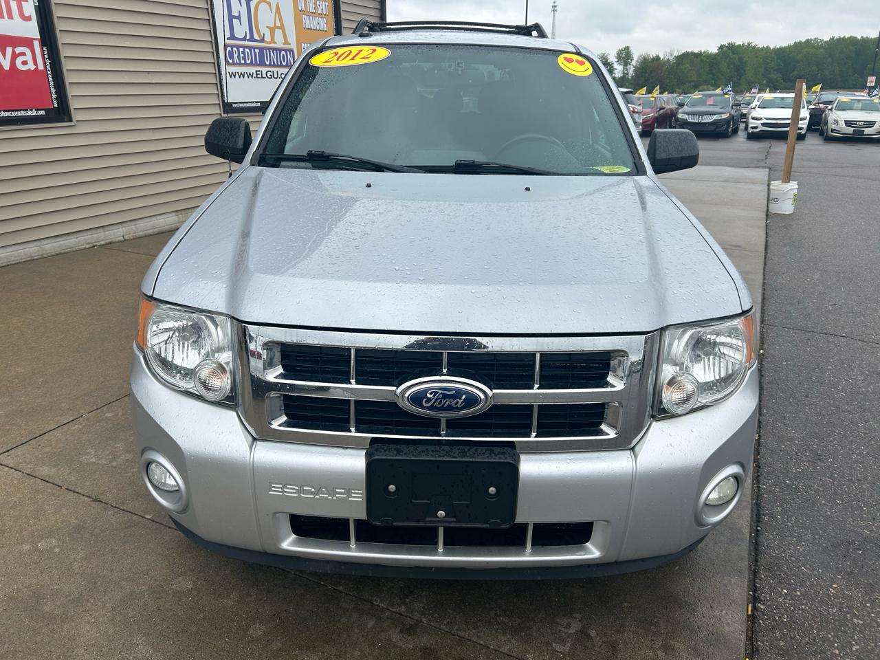 Ford Escape 4WD 4dr XLT 2012