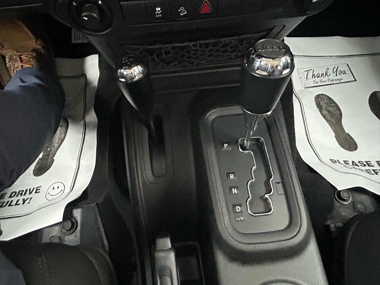 Jeep Wrangler Unlimited Sport 4WD 2015