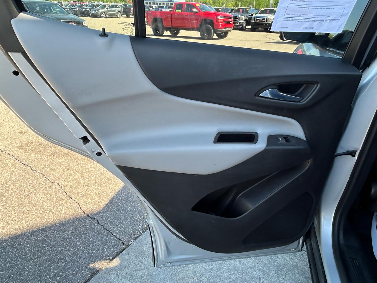 Chevrolet Equinox LS 2WD 2018