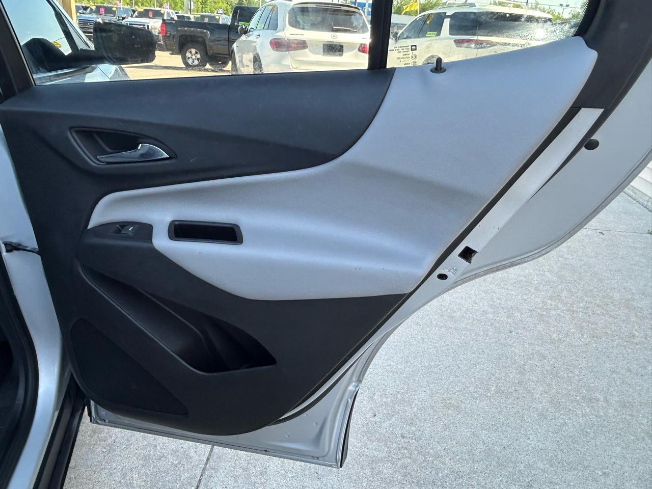 Chevrolet Equinox LS 2WD 2018