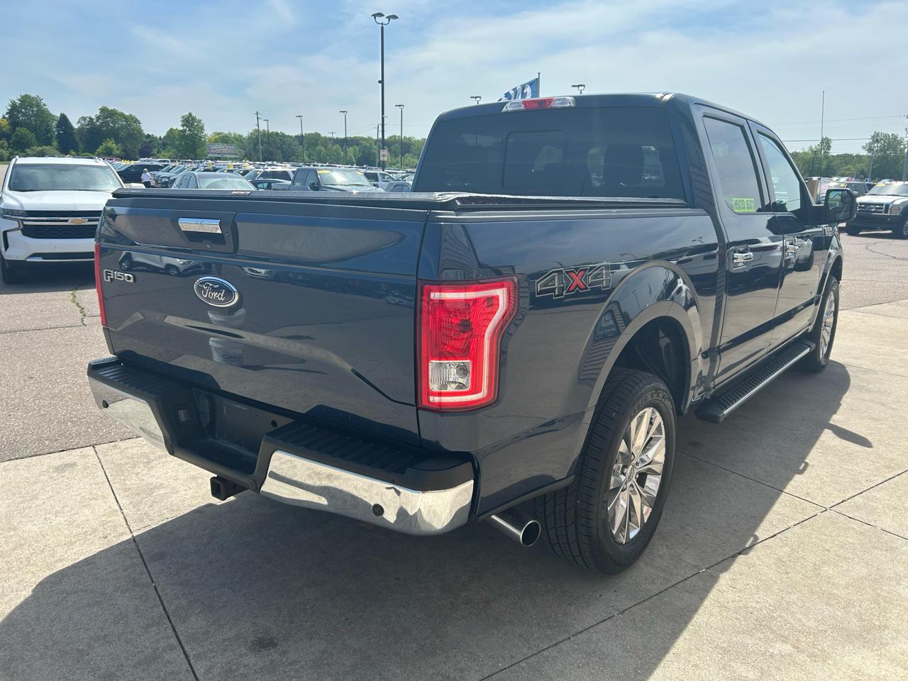 Ford F-150 Lariat SuperCrew 5.5-ft. Bed 4WD 2016