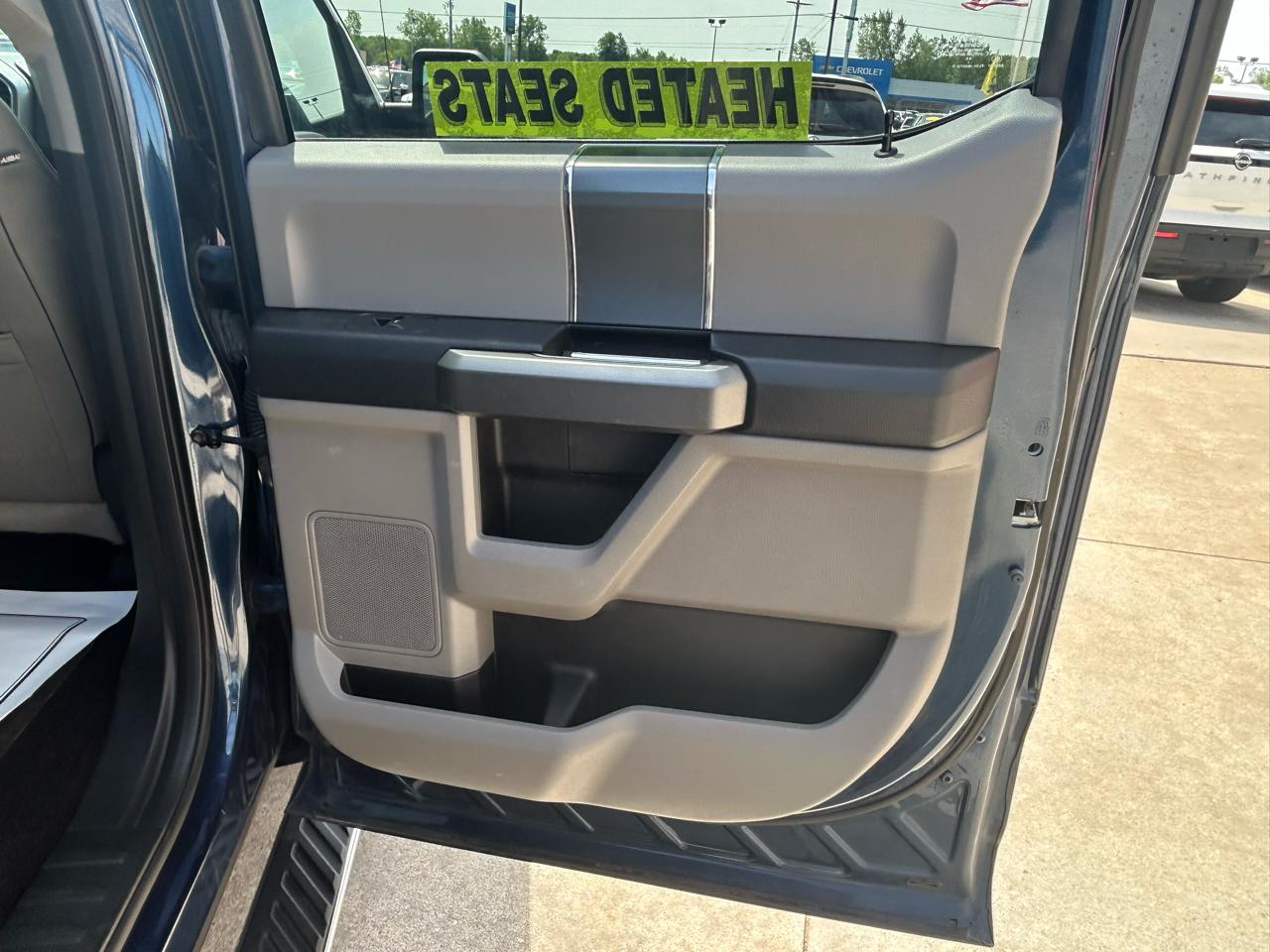 Ford F-150 Lariat SuperCrew 5.5-ft. Bed 4WD 2016