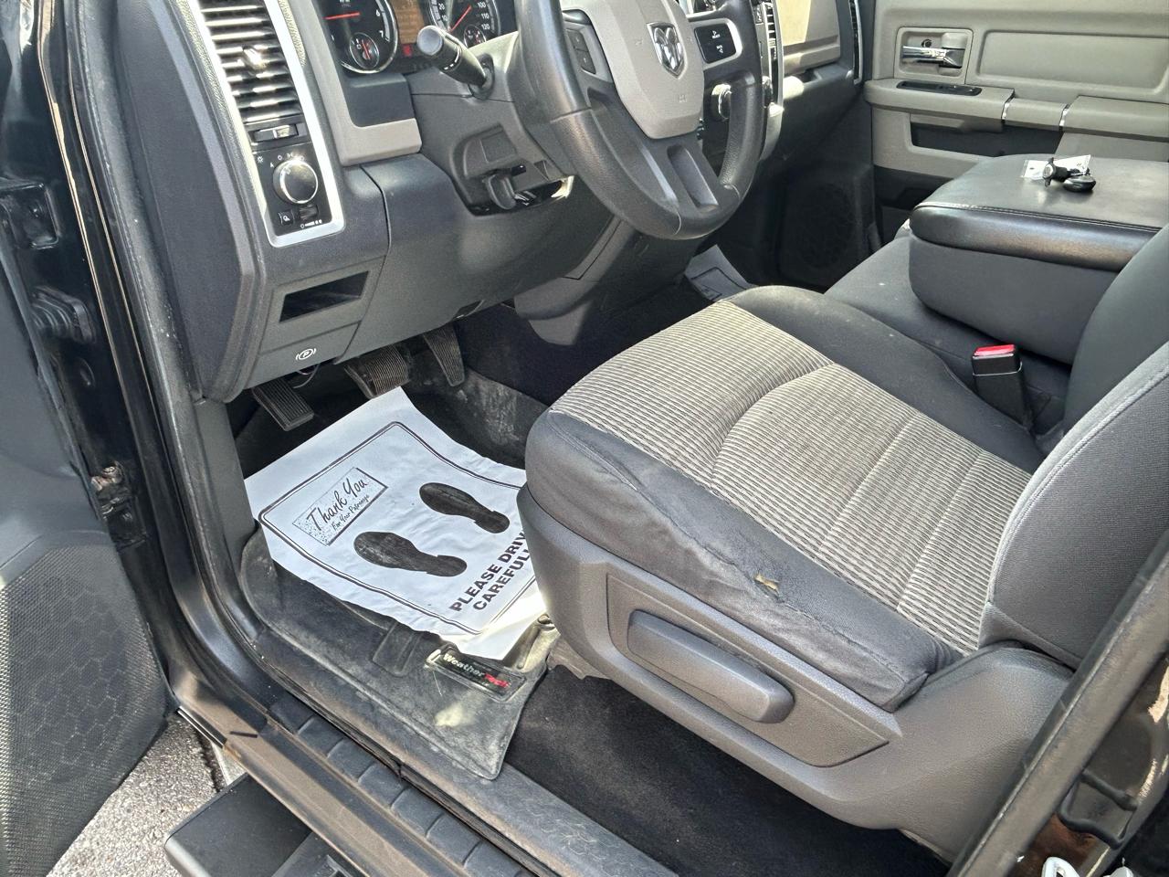 Dodge Ram 1500 SLT Crew Cab 4WD 2009