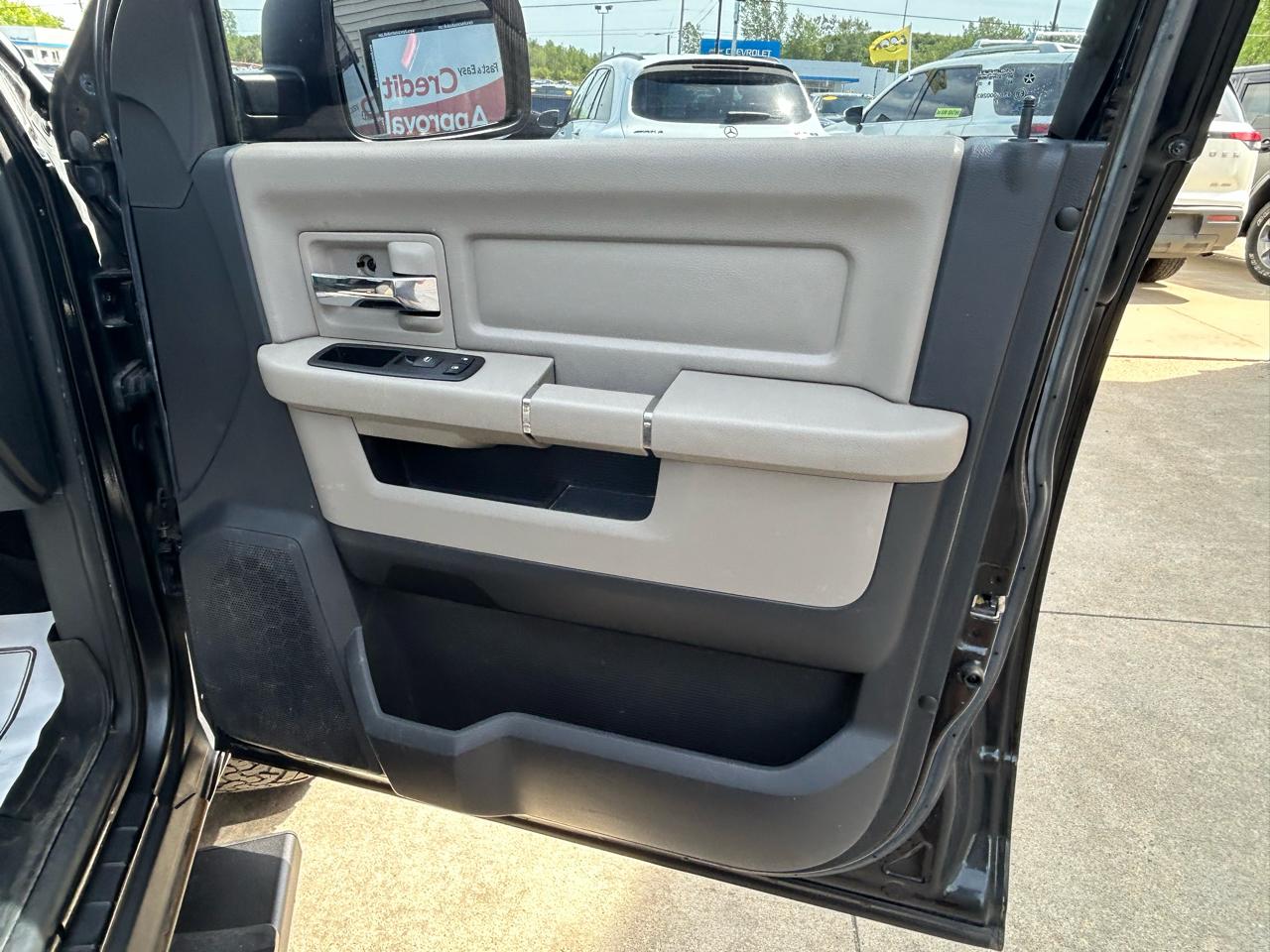 Dodge Ram 1500 SLT Crew Cab 4WD 2009