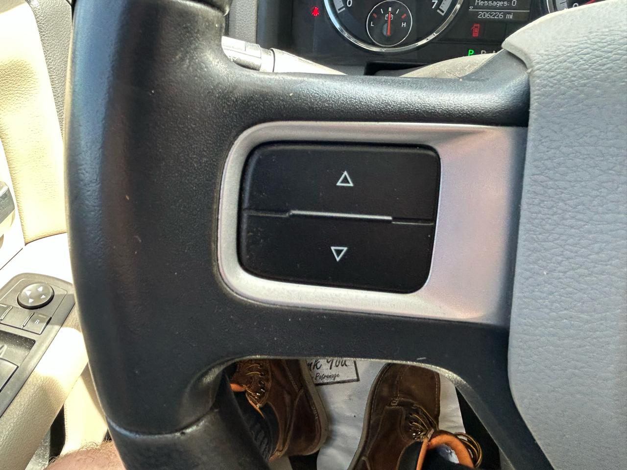 Dodge Ram 1500 SLT Crew Cab 4WD 2009