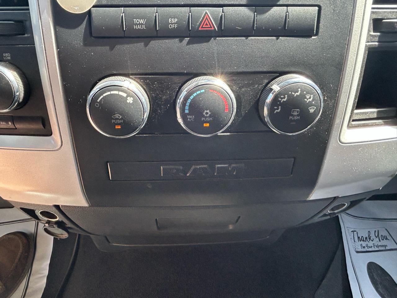 Dodge Ram 1500 SLT Crew Cab 4WD 2009
