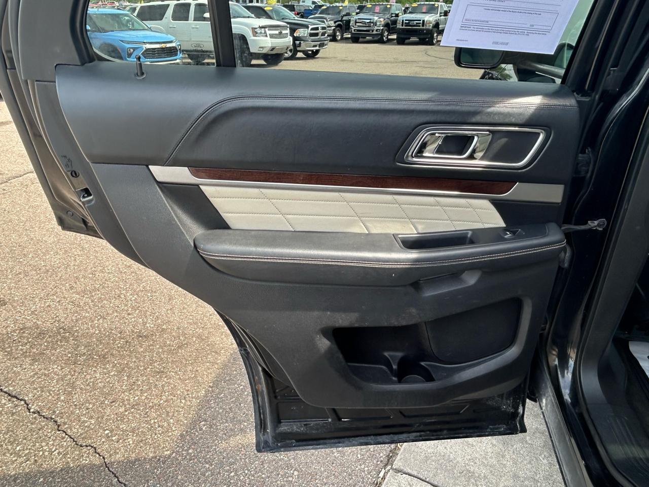 Ford Explorer Platinum AWD 2016