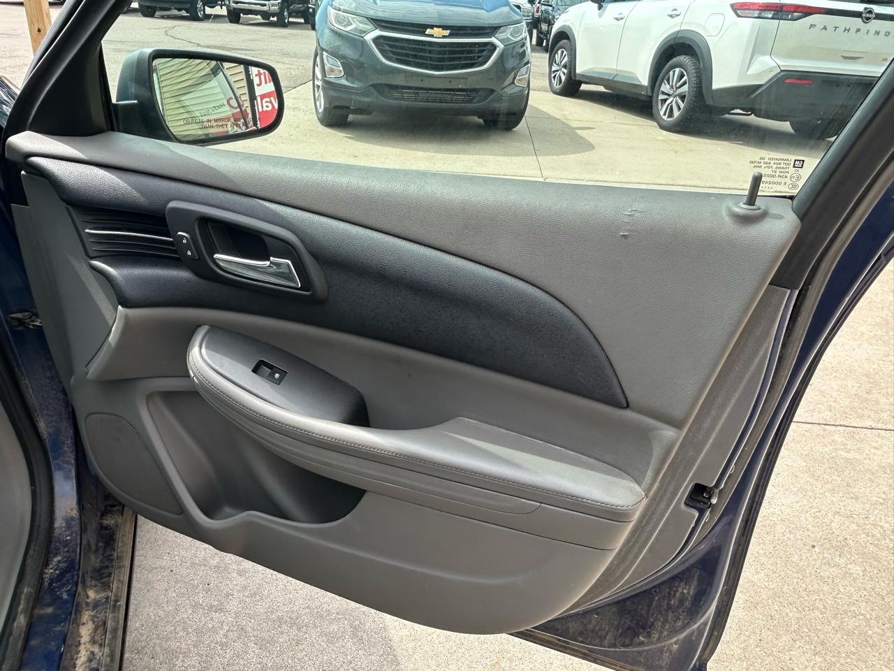 Chevrolet Malibu LS 2013