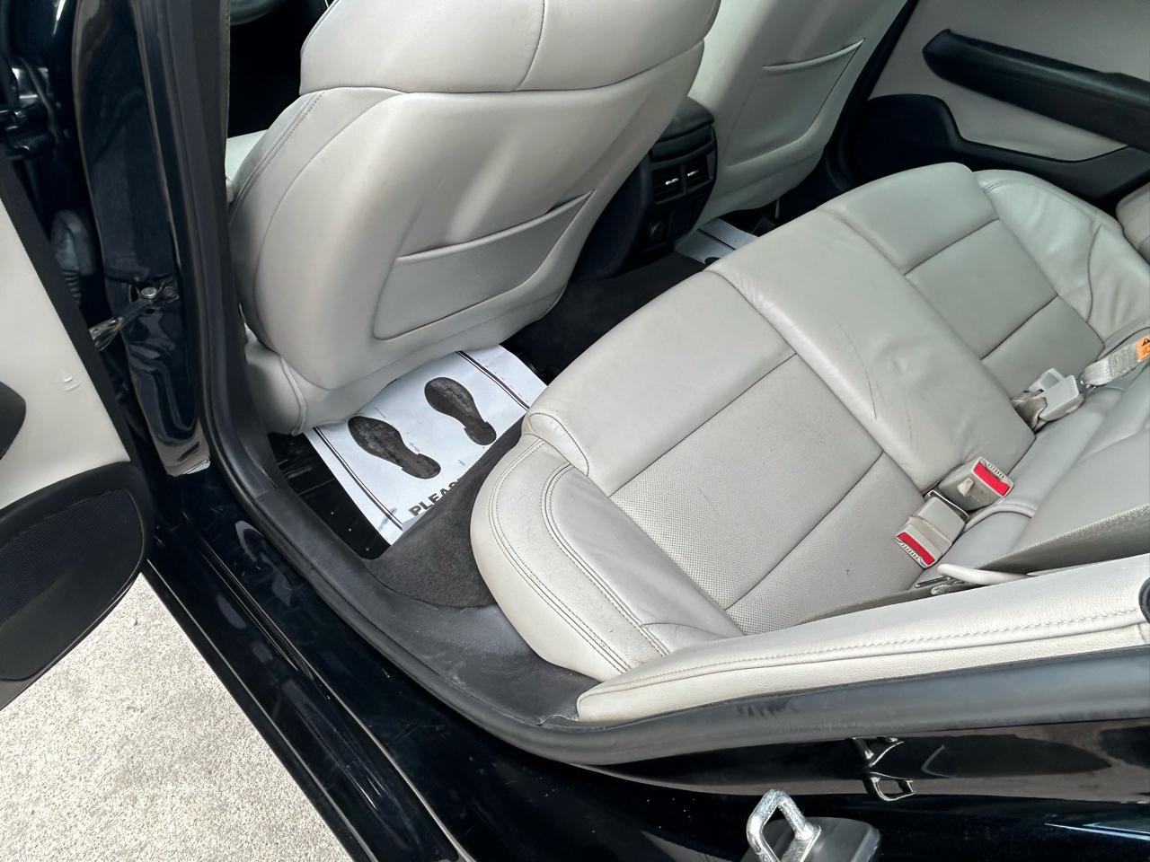 Cadillac ATS 2.0L Luxury AWD 2014