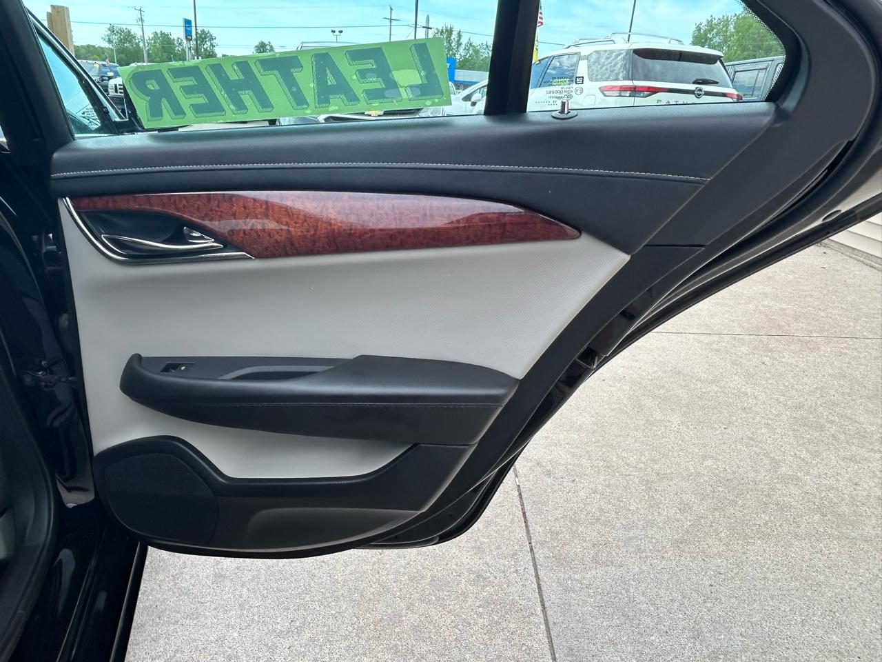 Cadillac ATS 2.0L Luxury AWD 2014