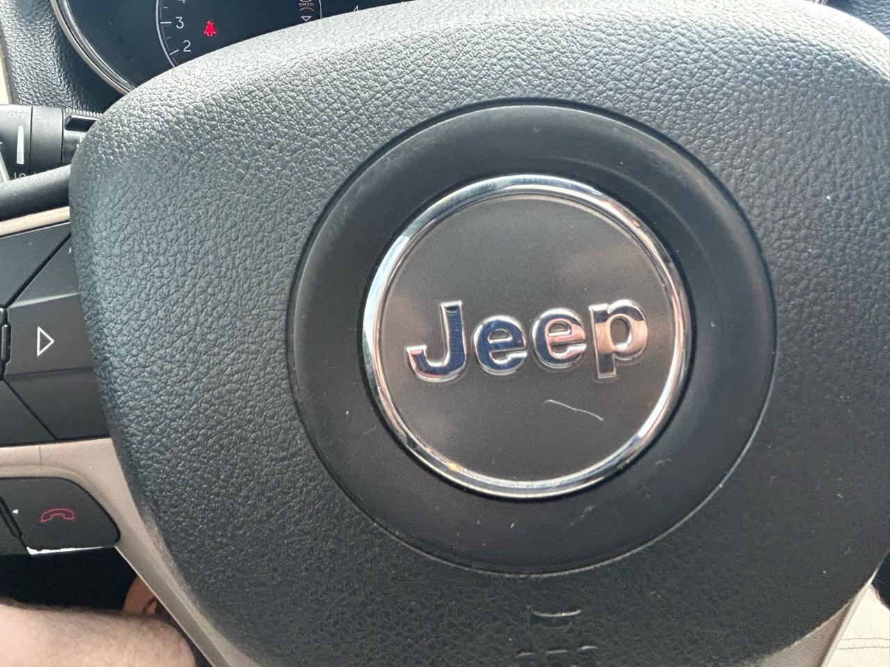 Jeep Grand Cherokee Limited 4WD 2014