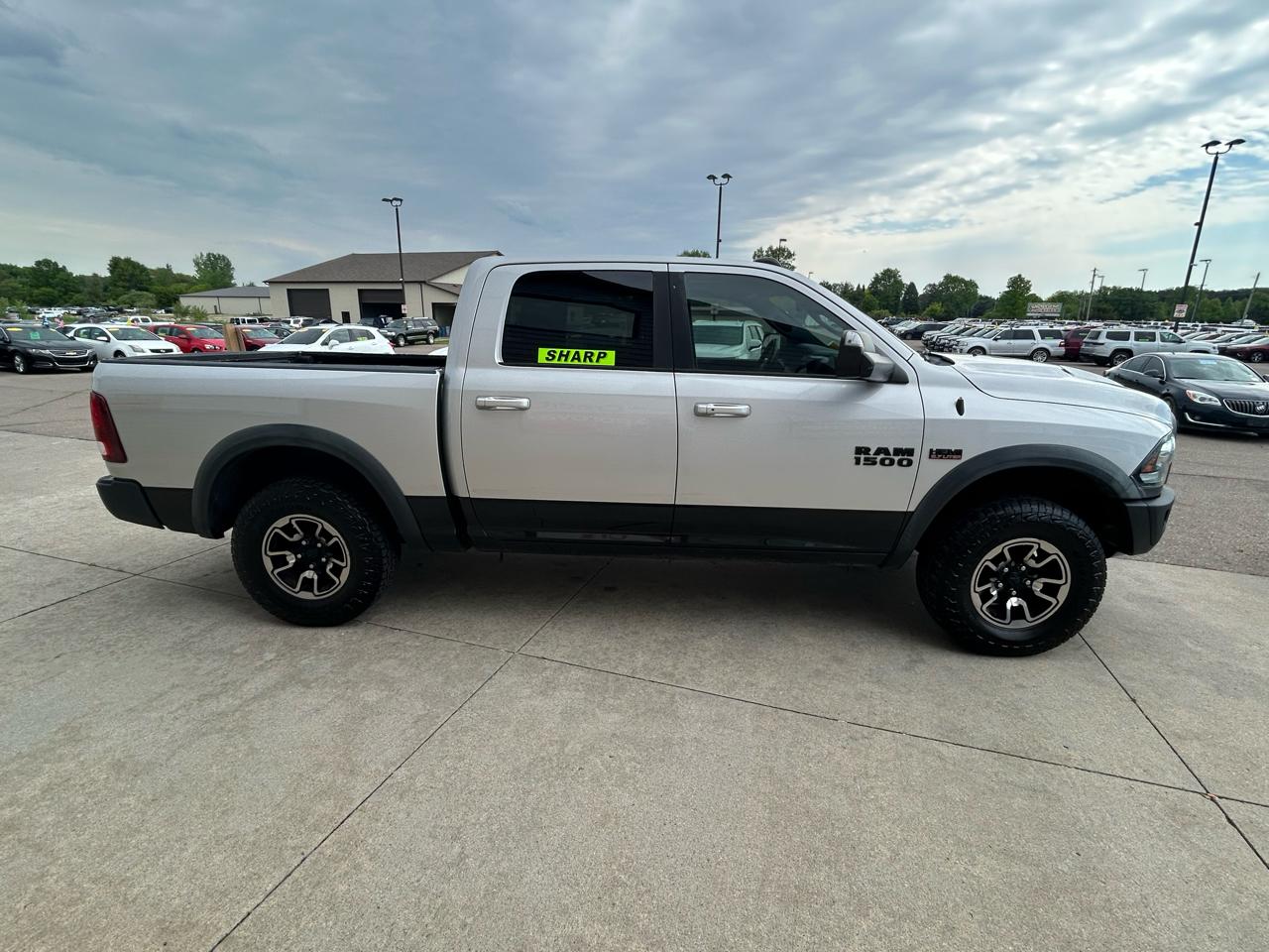 RAM 1500 Rebel Crew Cab SWB 4WD 2016