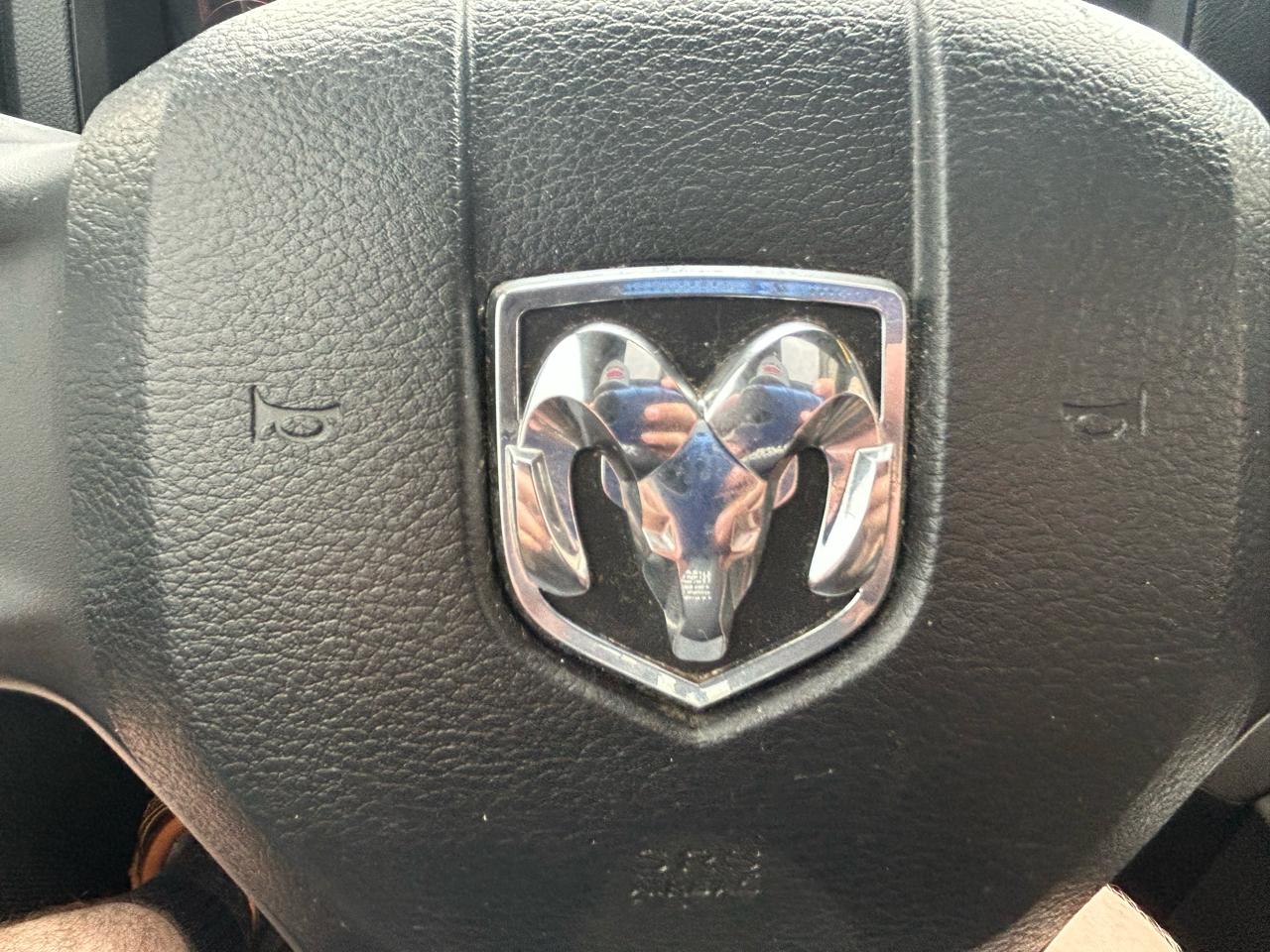 RAM 1500 Rebel Crew Cab SWB 4WD 2016