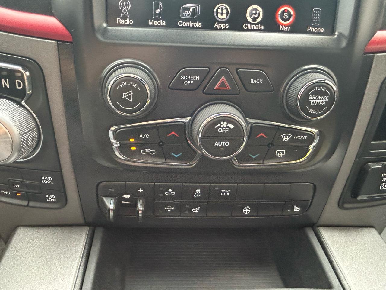 RAM 1500 Rebel Crew Cab SWB 4WD 2016