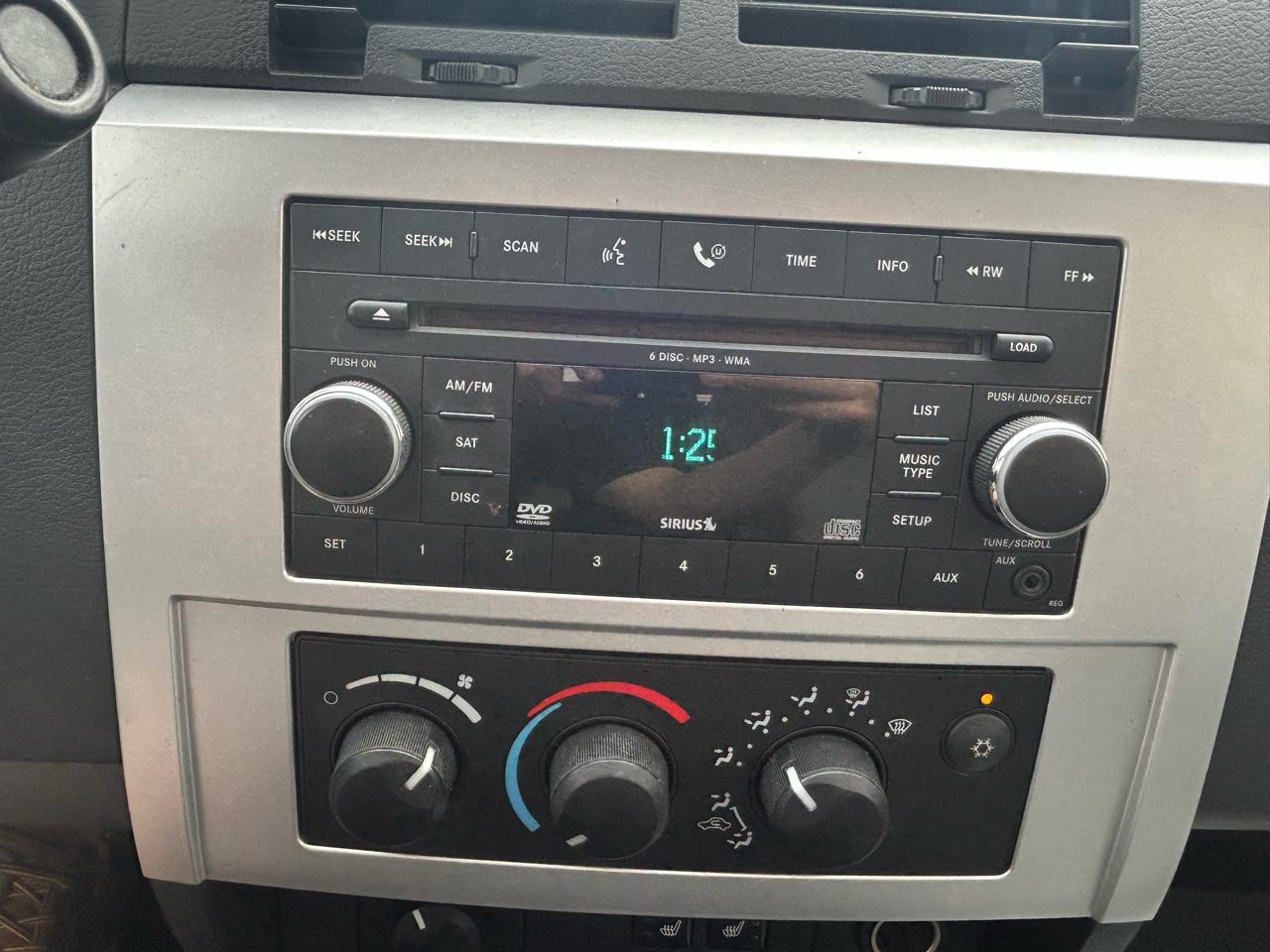 Dodge Dakota Laramie Crew Cab 4WD 2008
