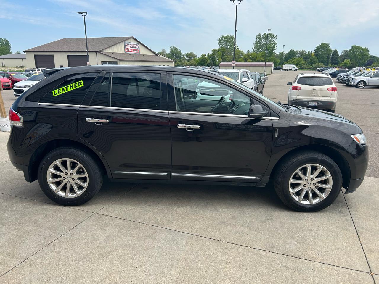 Lincoln MKX AWD 4dr 2013