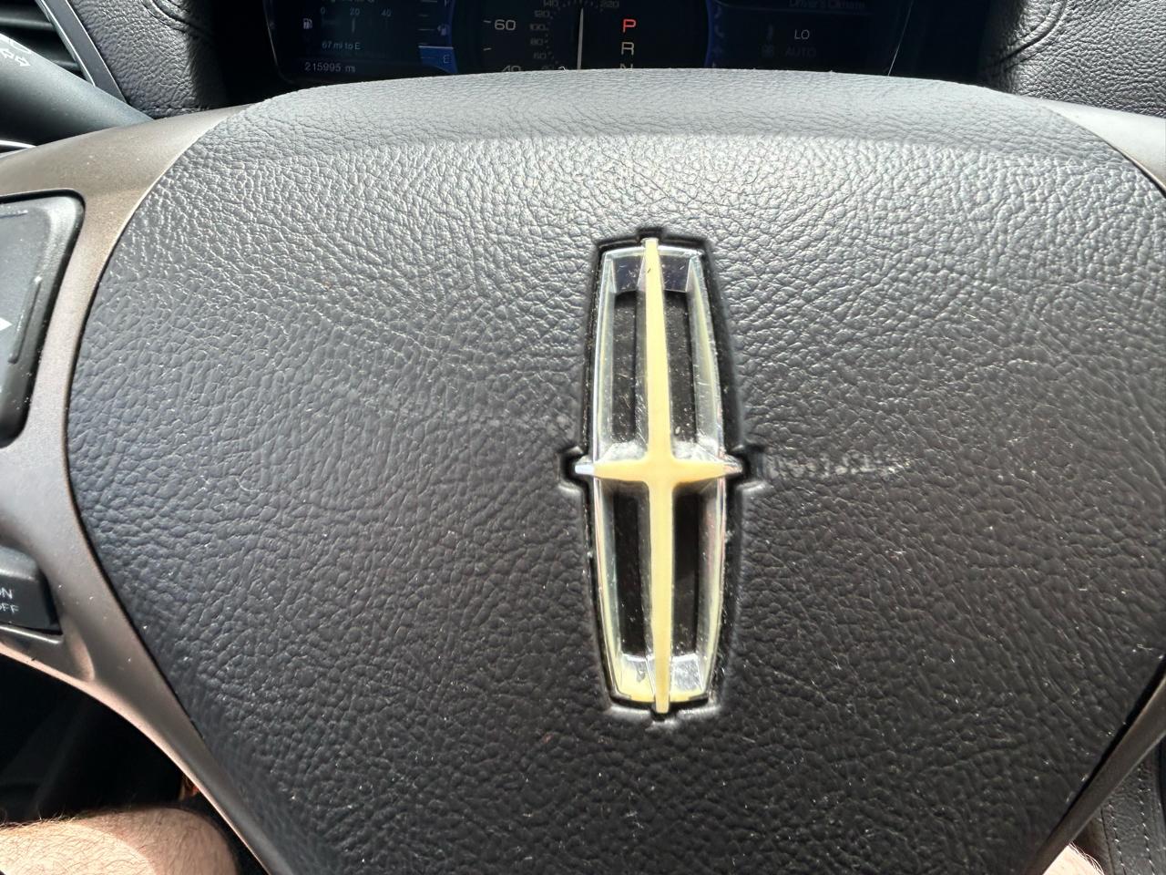 Lincoln MKX AWD 4dr 2013
