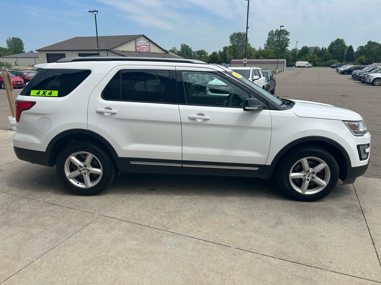 Ford Explorer XLT 4WD 2016