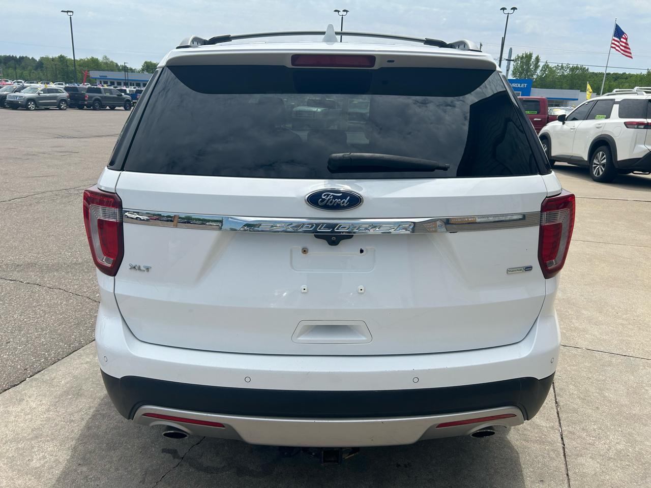 Ford Explorer XLT 4WD 2016