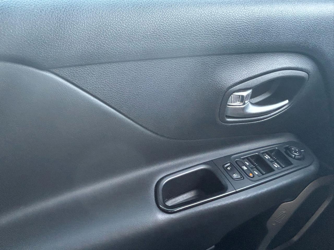 Jeep Renegade 4WD 4dr Limited 2015